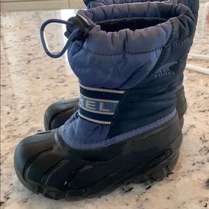 Gently used boys SOREL winter boots